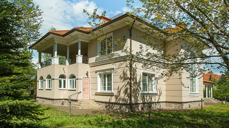 Вилла у озера в КП Новый Свет