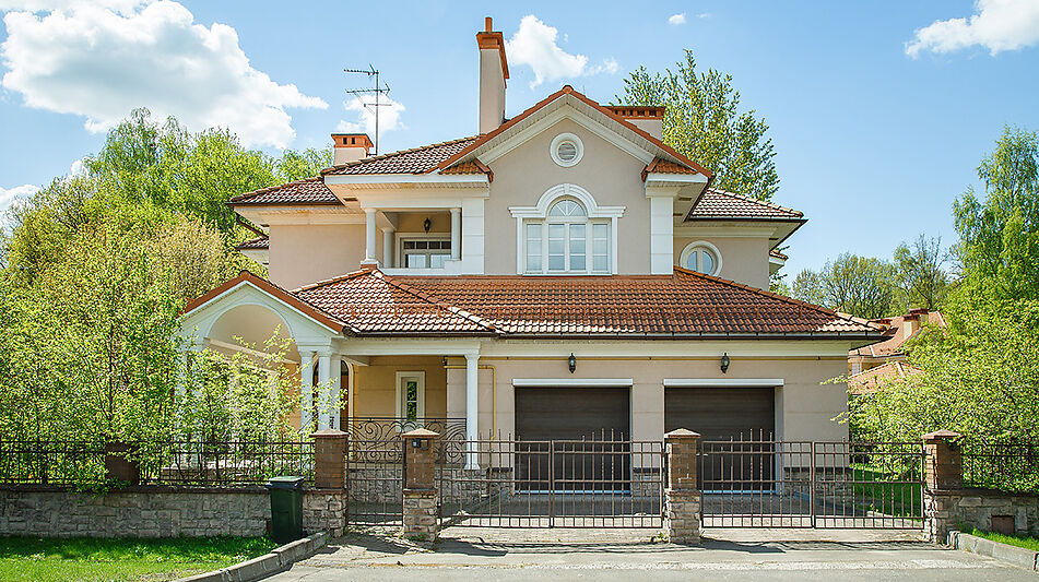 Вилла у озера в КП Новый Свет