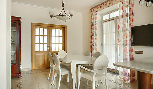 Вилла у озера в КП Новый Свет