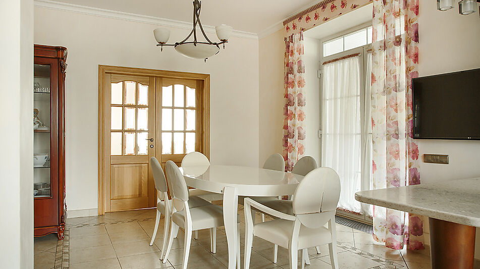 Вилла у озера в КП Новый Свет