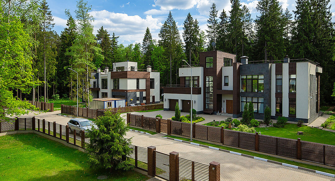 Форест Стоун