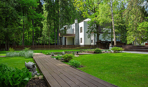 Форест Стоун