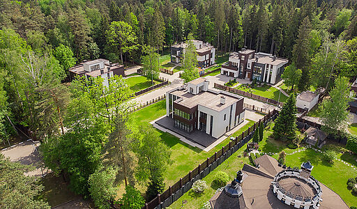 Форест Стоун