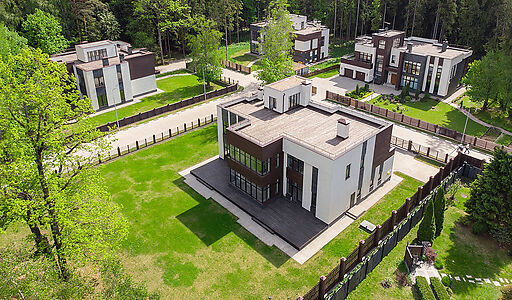 Форест Стоун