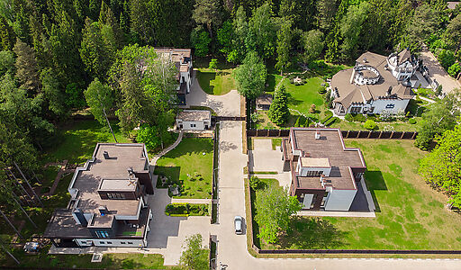 Форест Стоун