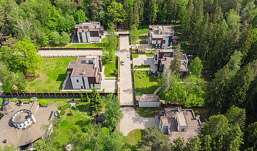 Форест Стоун