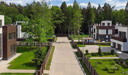 Форест Стоун