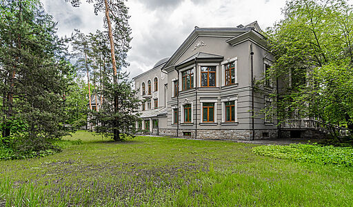 Усадьба в Лосино-Петровское