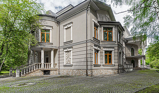 Усадьба в Лосино-Петровское