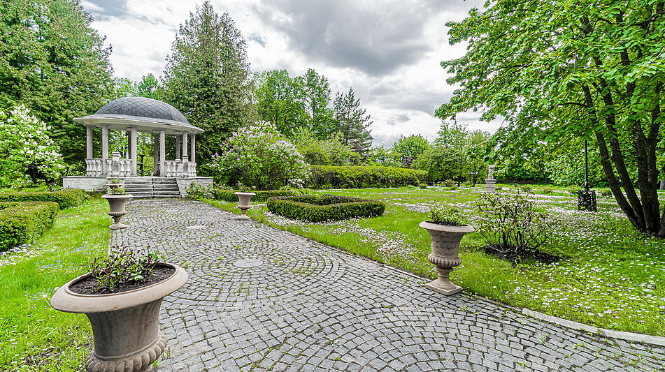 Усадьба в Лосино-Петровское