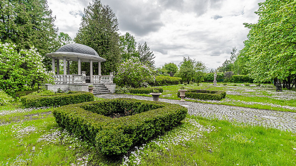Усадьба в Лосино-Петровское