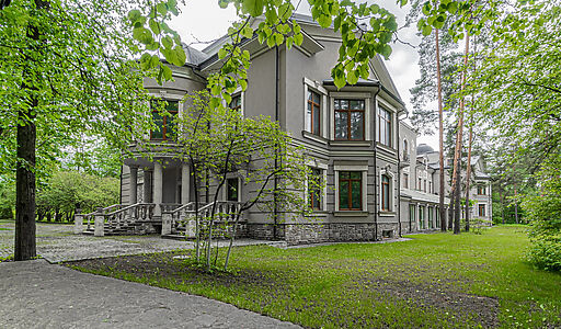 Усадьба в Лосино-Петровское