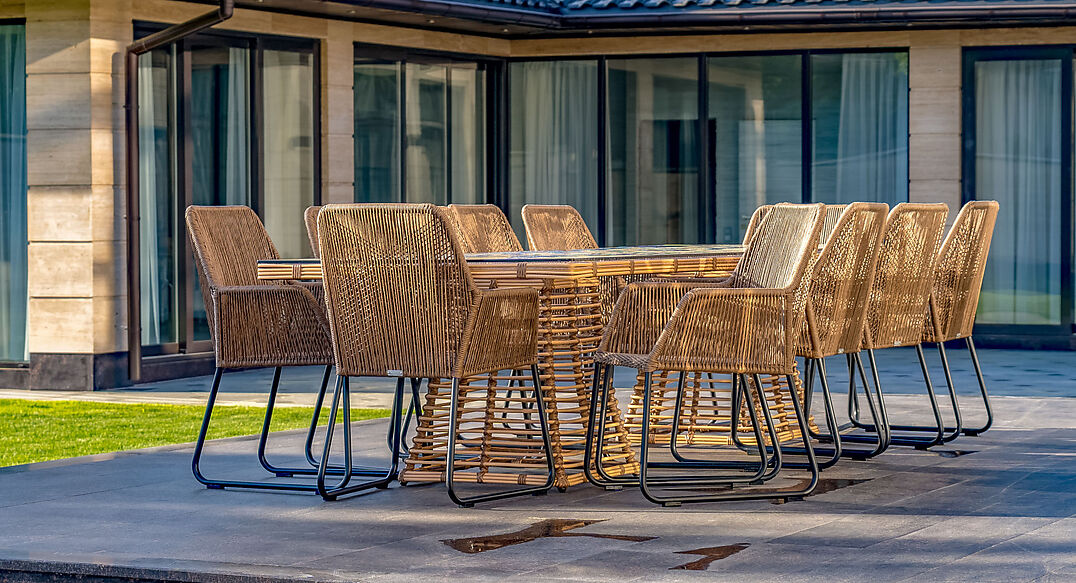 Знаменское Поле