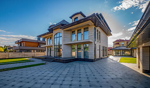 Дом в поселке Знаменское поле