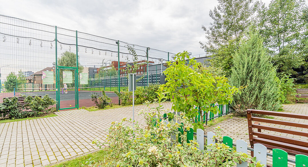 Этюд Фэмили Клаб