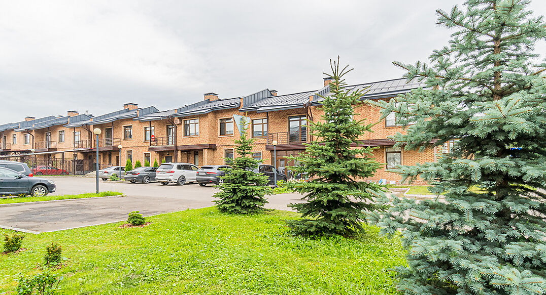 Этюд Фэмили Клаб