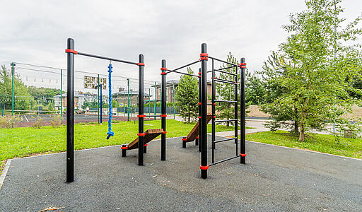 Этюд Фэмили Клаб