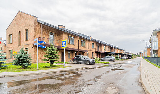 Этюд Фэмили Клаб