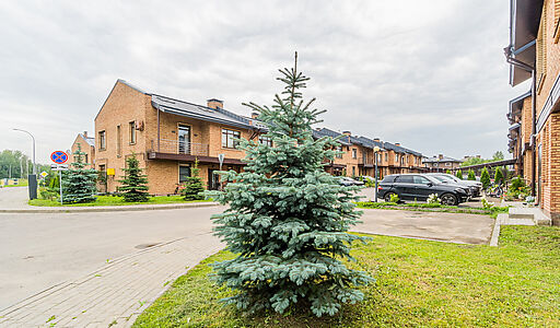 Этюд Фэмили Клаб