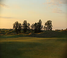 Продается участок в Villa Links