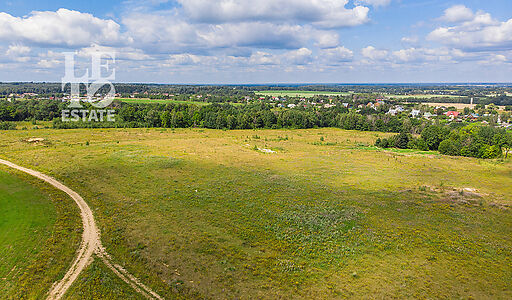 Продается участок в Villa Links