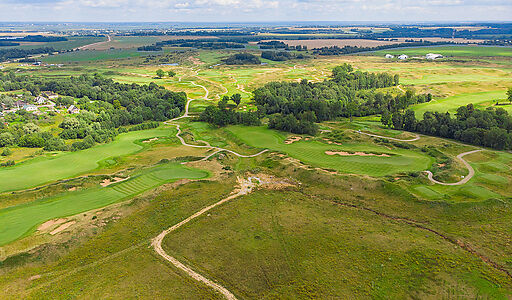 Продается участок в Villa Links