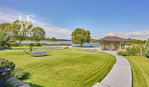 Дом на берегу Волги в Макарьево