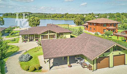 Дом на берегу Волги в Макарьево