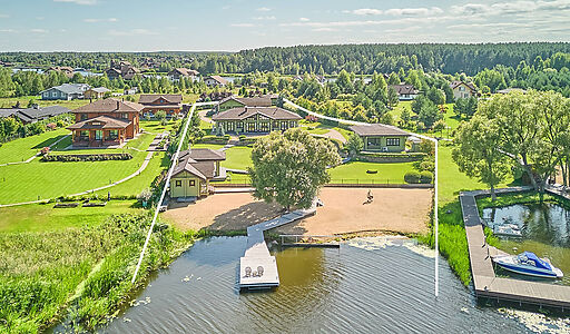 Дом на берегу Волги в Макарьево