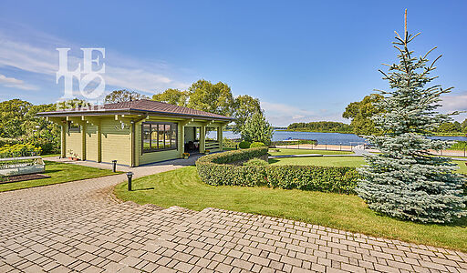 Дом на берегу Волги в Макарьево