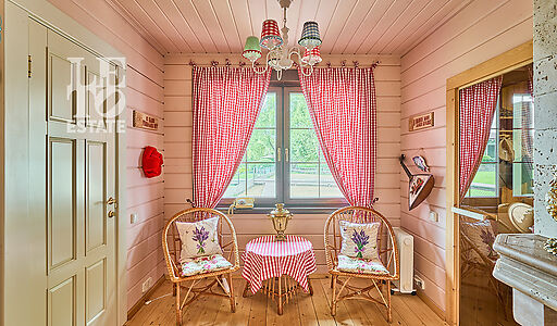 Дом на берегу Волги в Макарьево