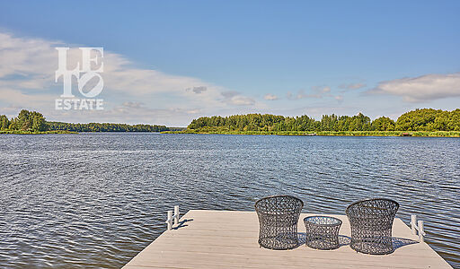 Дом на берегу Волги в Макарьево