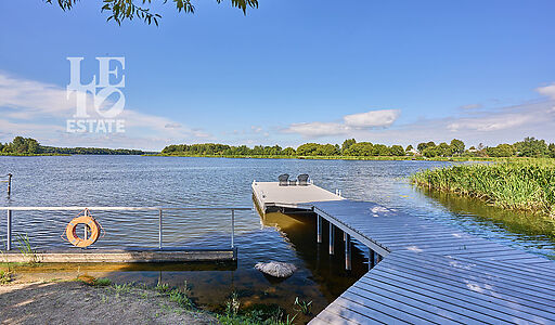 Дом на берегу Волги в Макарьево