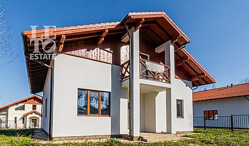 Дом у озера в КП Спас-Каменка