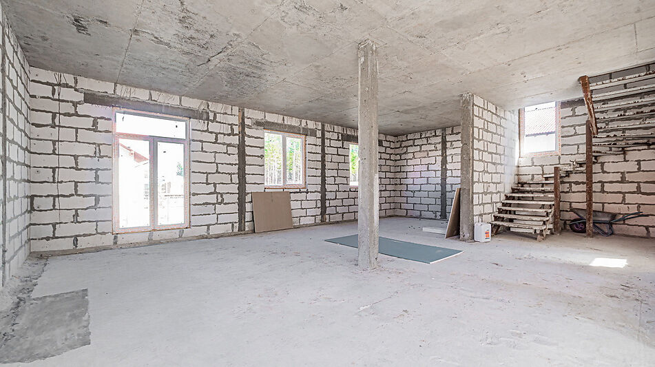 Дом у озера в КП Спас-Каменка