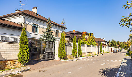 Резиденс Клаб