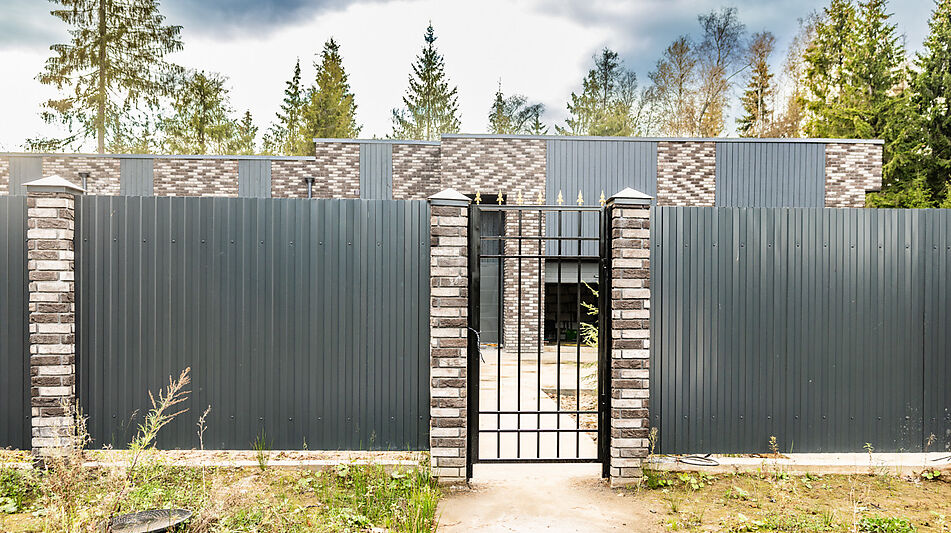 Дом в поселке Топаз