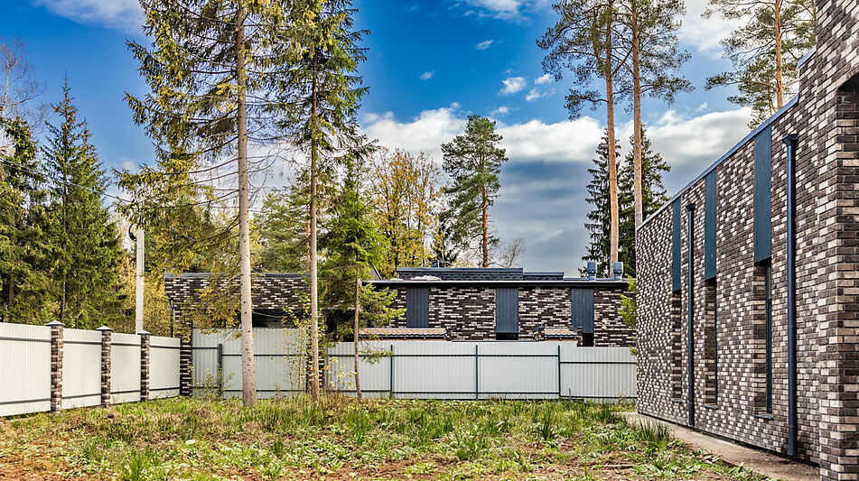 Дом в поселке Топаз