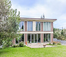 Дом у воды в Глухово