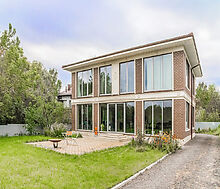 Дом у воды в Глухово