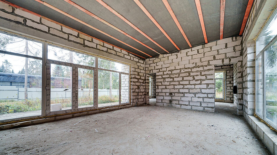 Дом без отделки в поселке Топаз