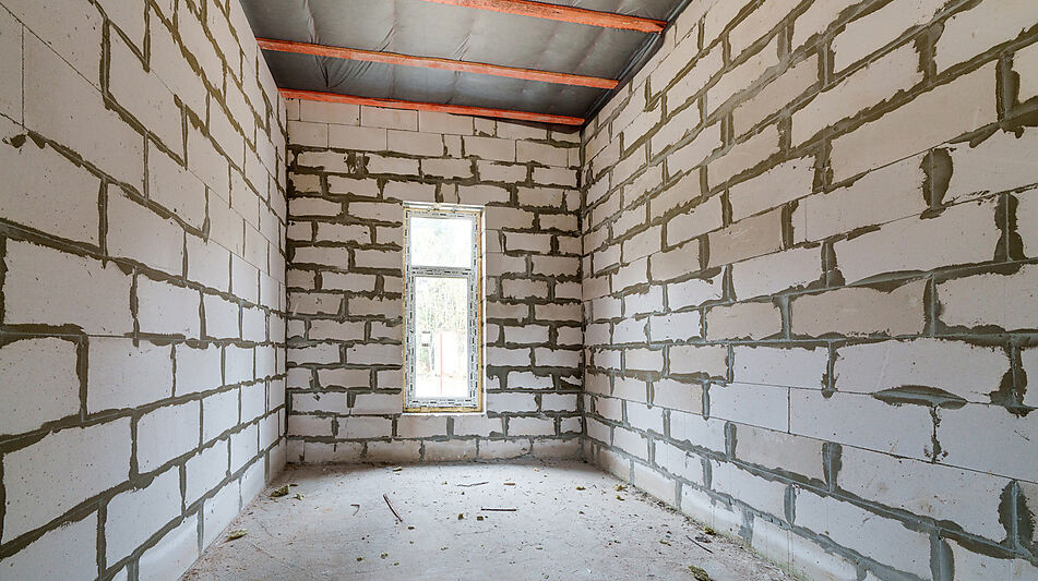 Дом без отделки в поселке Топаз