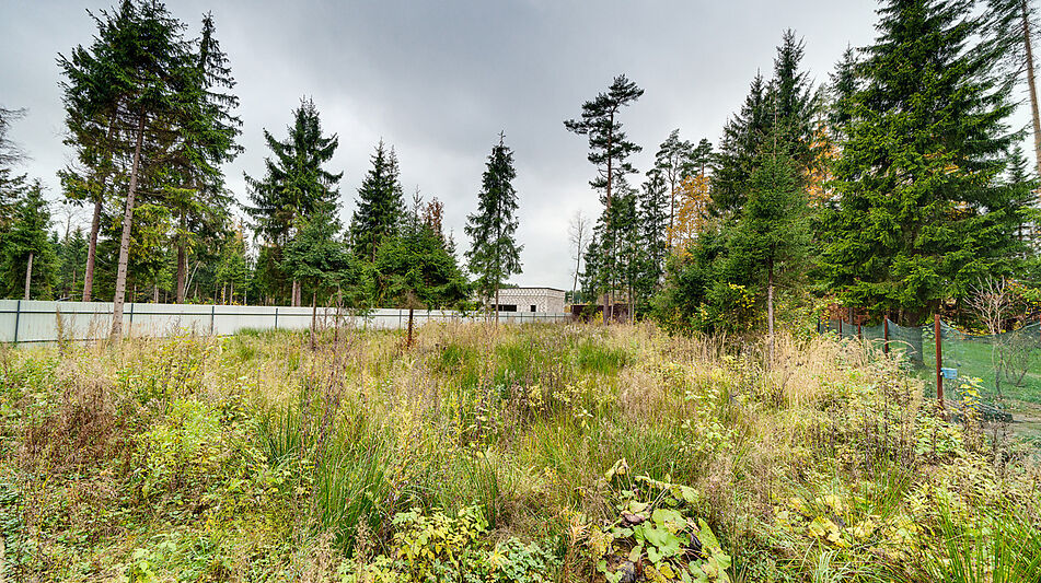 Дом без отделки в поселке Топаз