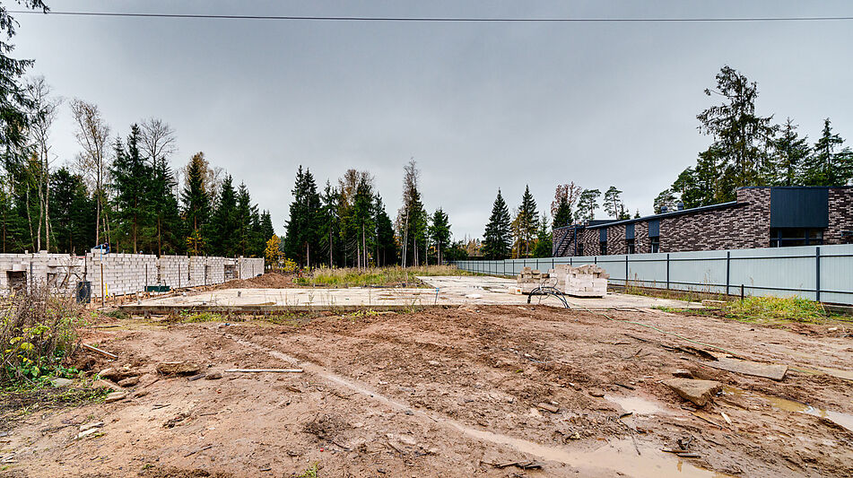 Видовой участок в поселке Топаз