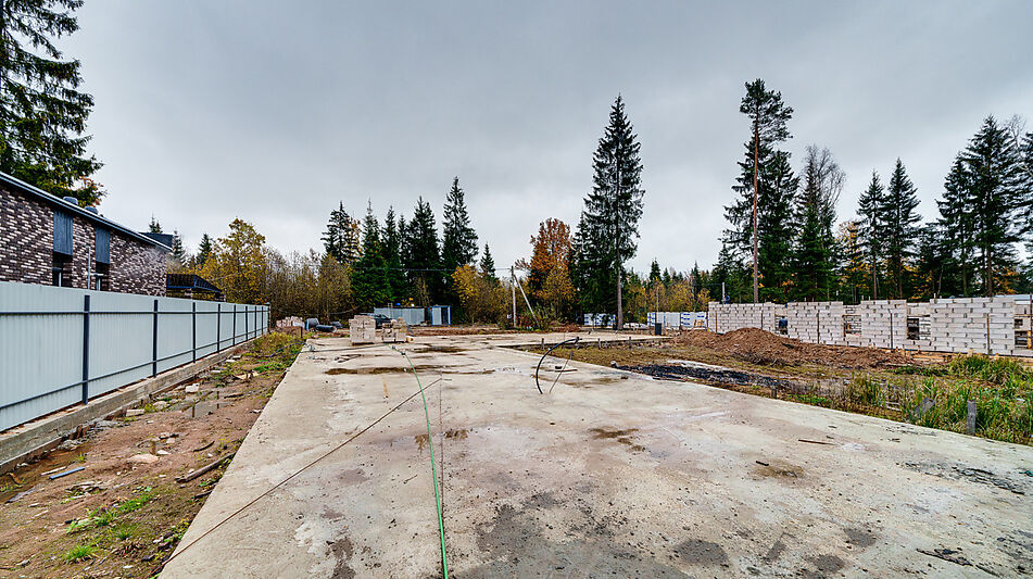 Видовой участок в поселке Топаз