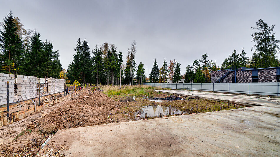 Видовой участок в поселке Топаз
