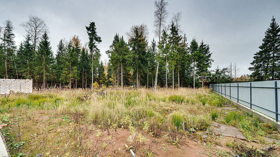 Видовой участок в поселке Топаз