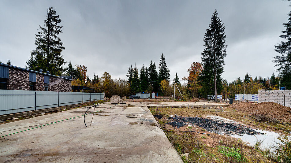 Видовой участок в поселке Топаз
