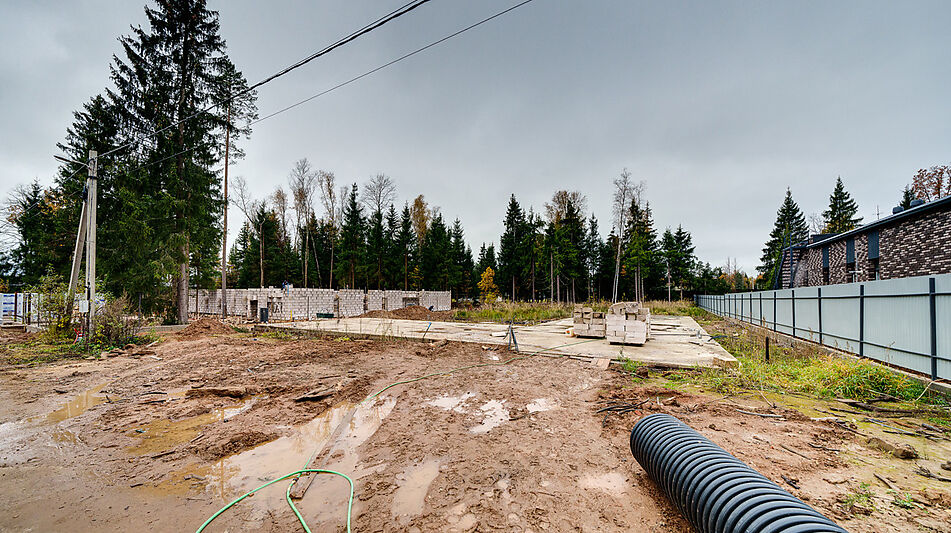 Видовой участок в поселке Топаз