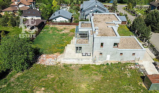 Дом с видом на озеро в Пестово